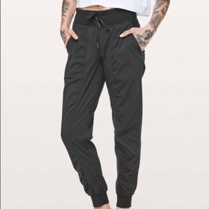 Lululemon Dance Studio Jogger - Size 12 - Black